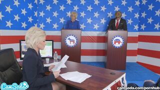 Parker Swayze és Bernie vad szexjátékokban a Trump-Clinton paródiában