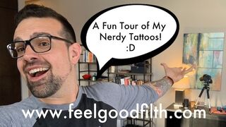 Tattoos csábító csajja megmutatja forró mintáit! Teljes karos tetoválásai!