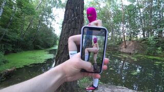 Szőke tini vad baszása cosplayben, forró arcra spriccelés balaklaván