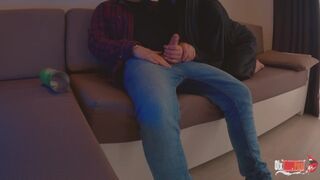 Hűtlenkedés után várandósan spriccelve
