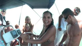 Orgia a Balatoni Yachton Anális Csapattal és Vad Szopással